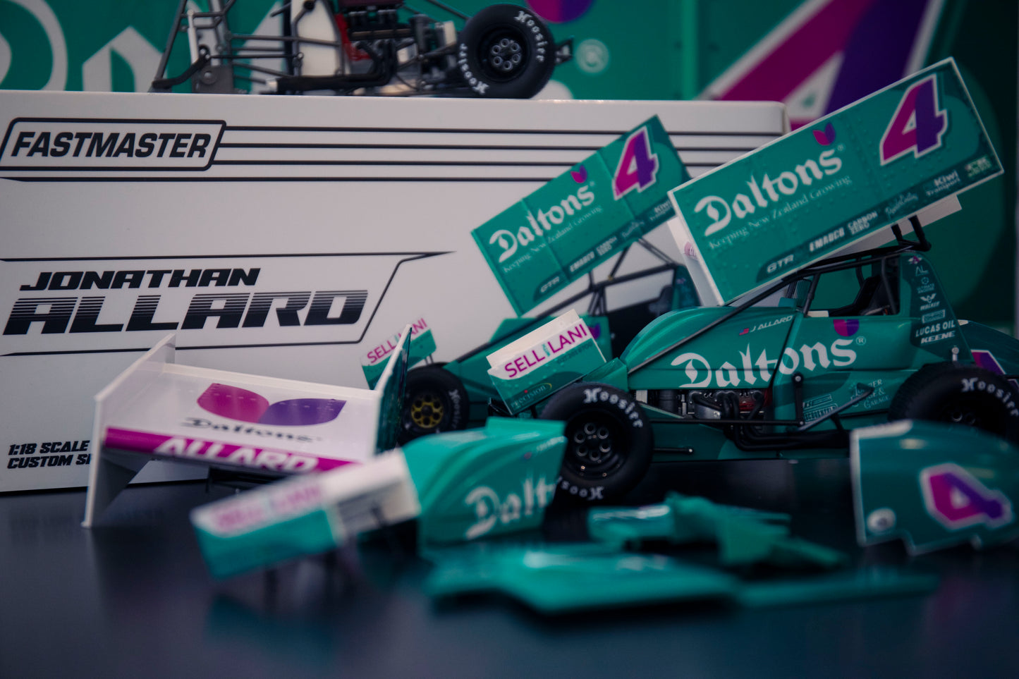 1: 18th Custom Sprint Car Die-cast